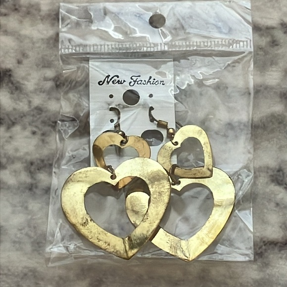 Fashion Jewelry Earrings - Picture 2 of 6